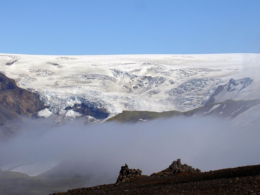 Mýrdalsjökull glacier sits directly atop Katla volcano.