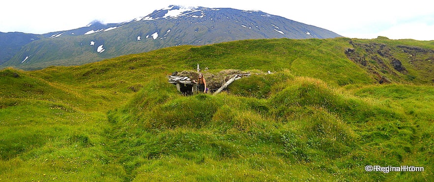 Regína inside ruins at Einarslón Snæfellsnes