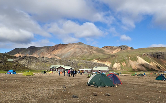 란드만날라우가르(Landmannalaugar)의 흥미 진진한 8시간동안의 슈퍼 지프 투어.