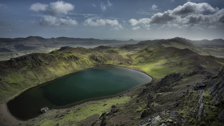 Błękitna Laguna jest niczym oaza na polu lawy półwyspu Reykjanes.