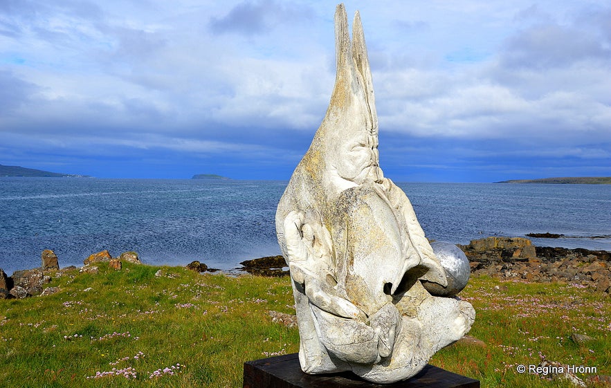 New artwork at Orrustutangi at Strandir