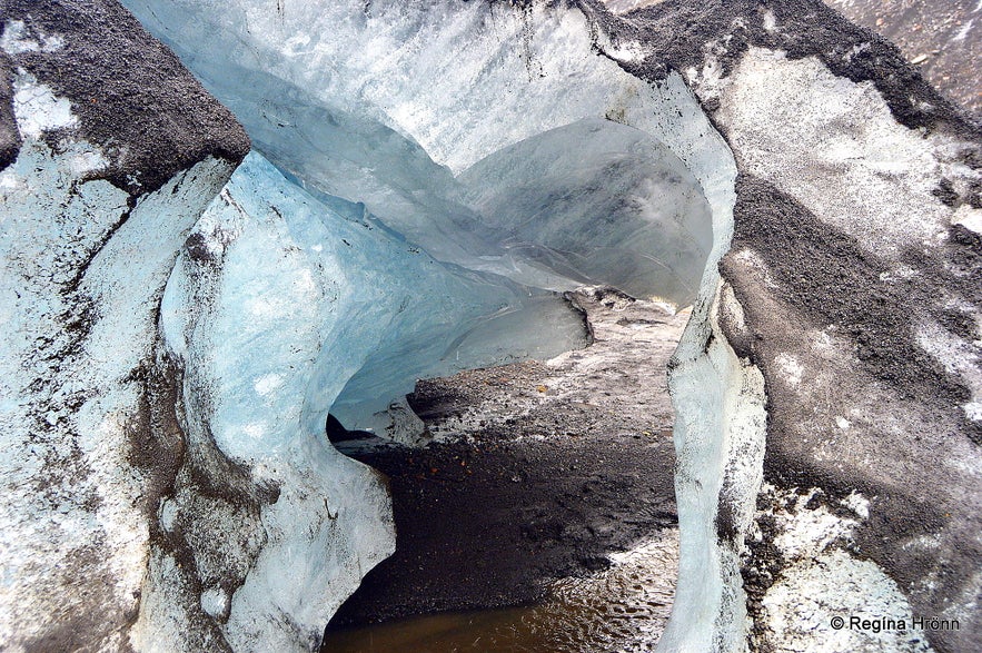 Sólheimajökull glacier hike South-Iceland