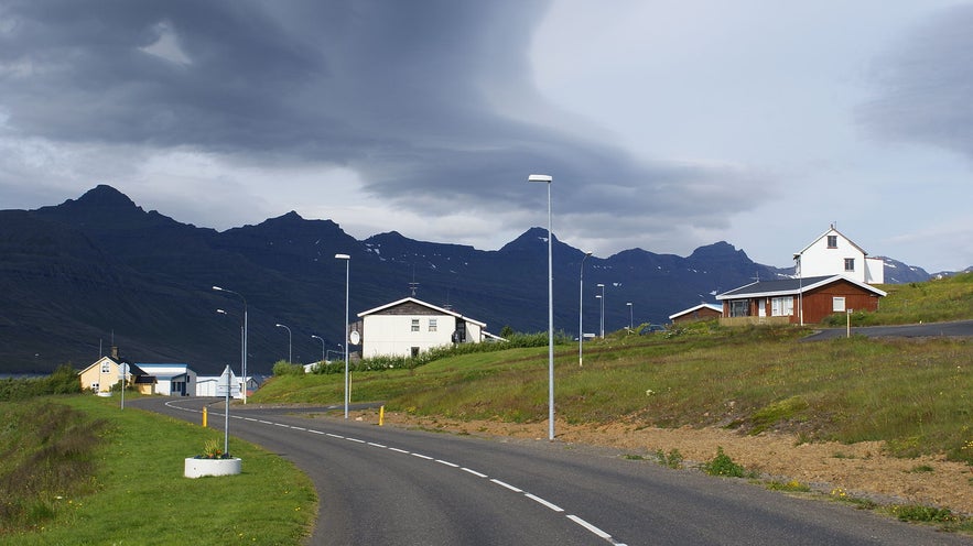 A road leads into Stöðvarfjördur.