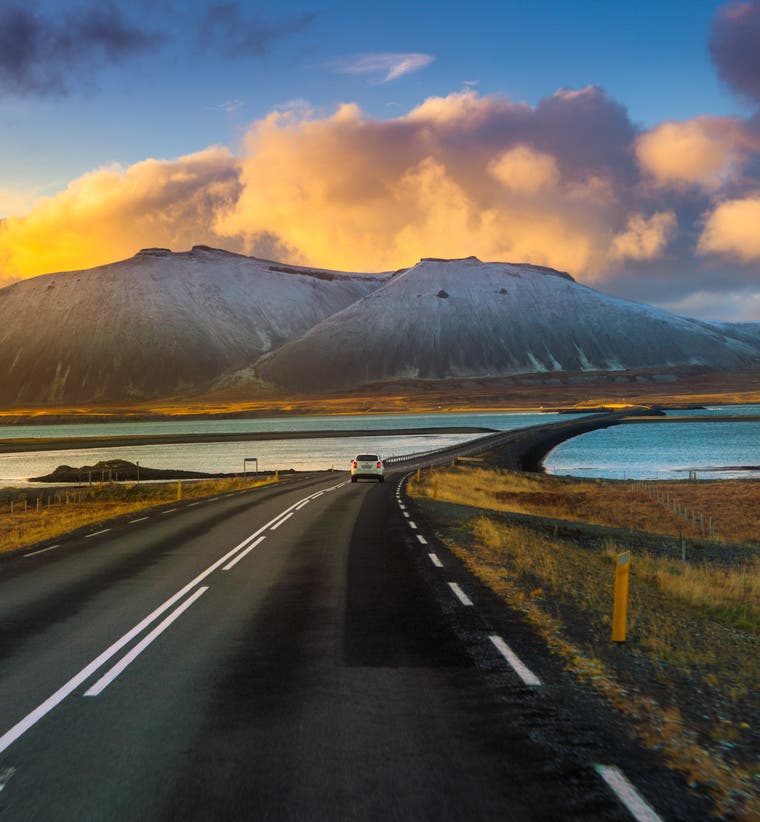 Leiebilturer på Island