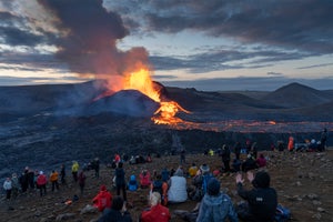 冰岛火山旅行团