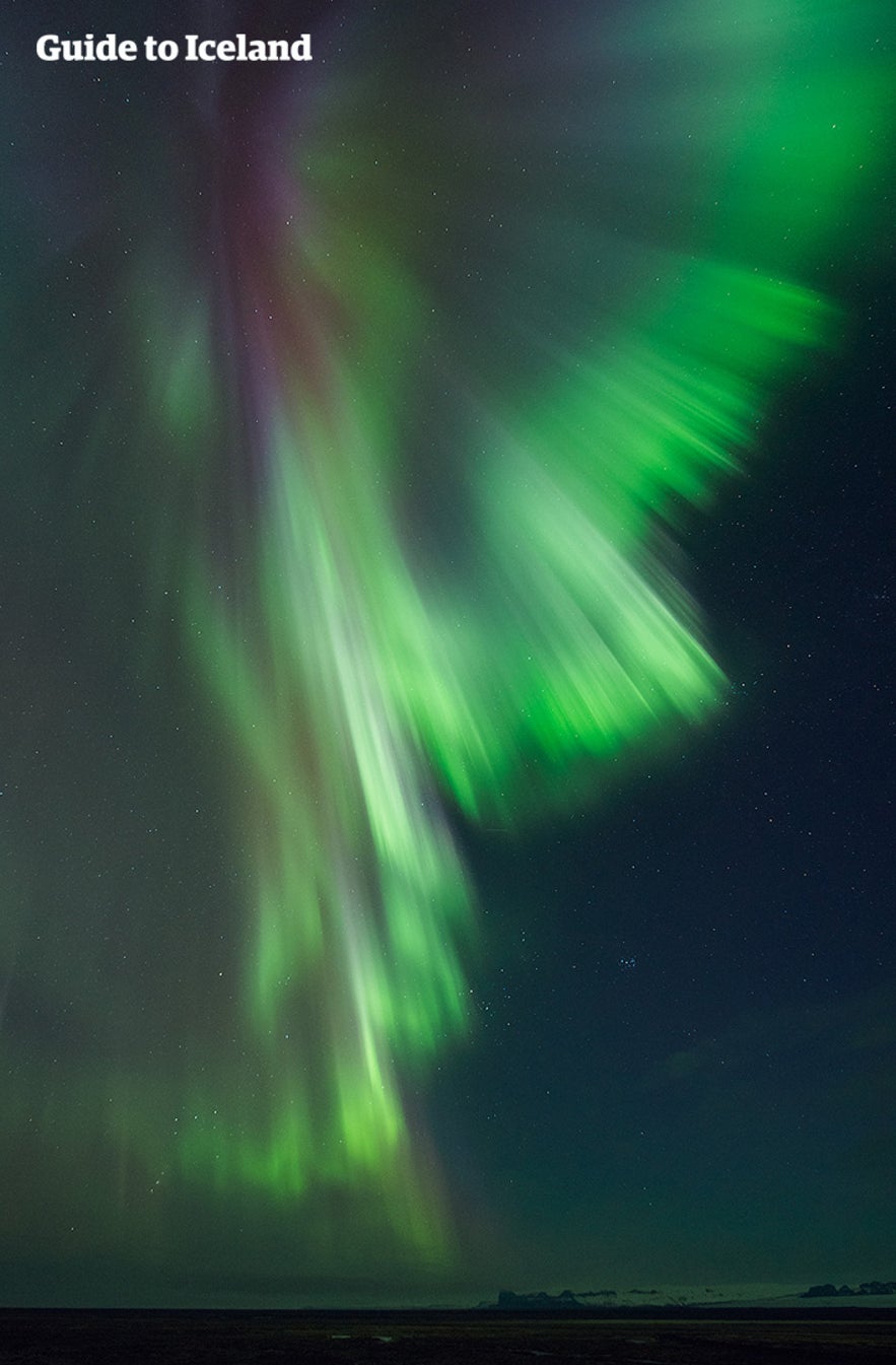 Auroras boreales sobre la laguna glaciar Jokulsarlon