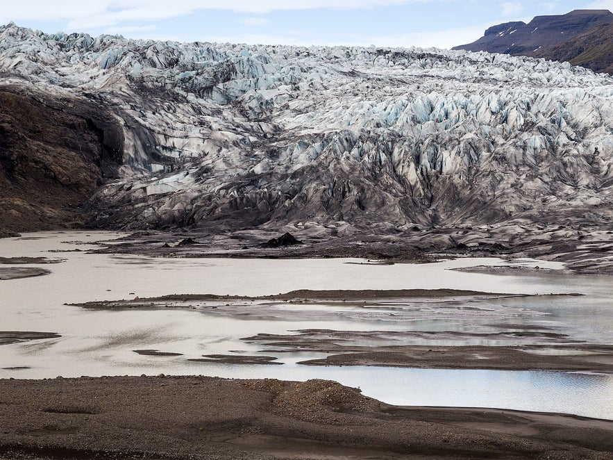 Fl&aacute;aj&ouml;kull is a glacier tongue in Iceland.