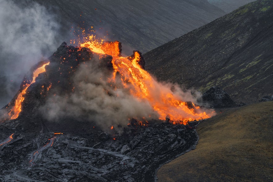 Lava bubbles from a crater at Fagradalsfjall.