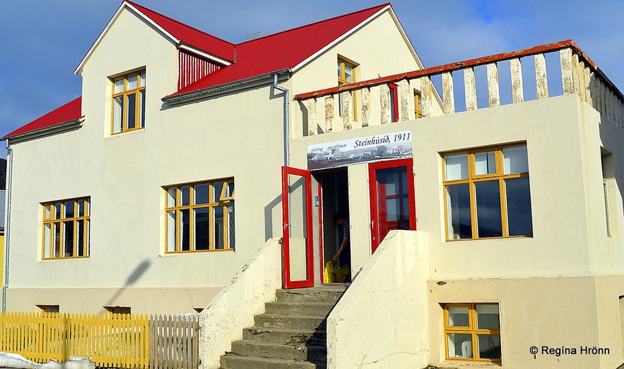 Steinhúsið hotel in Hólmavík Westfjords