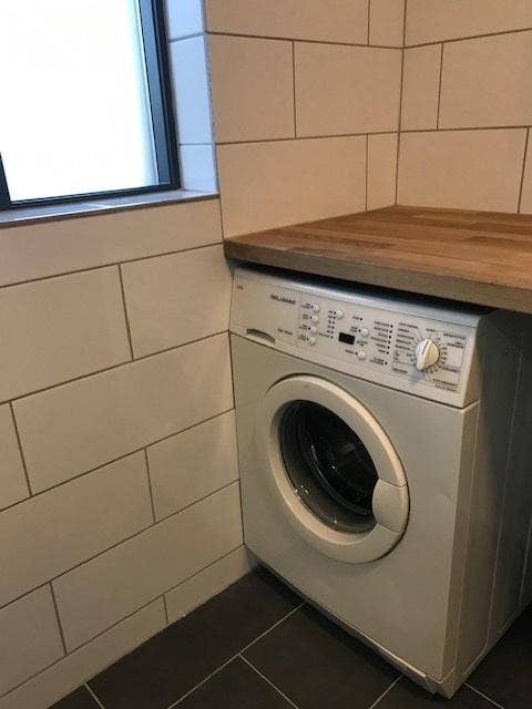 The Fell Holiday Home has laundry facilities.