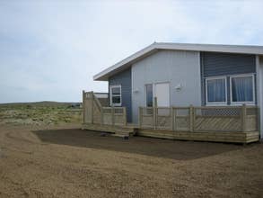 Uno degli Icelandic Cottages in estate.

