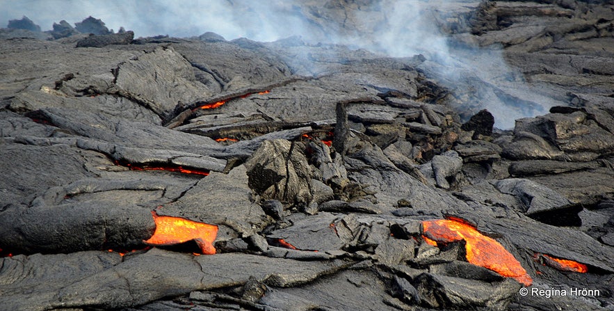 Volcanic eruption in Geldingadalir on the Reykjanes peninsula