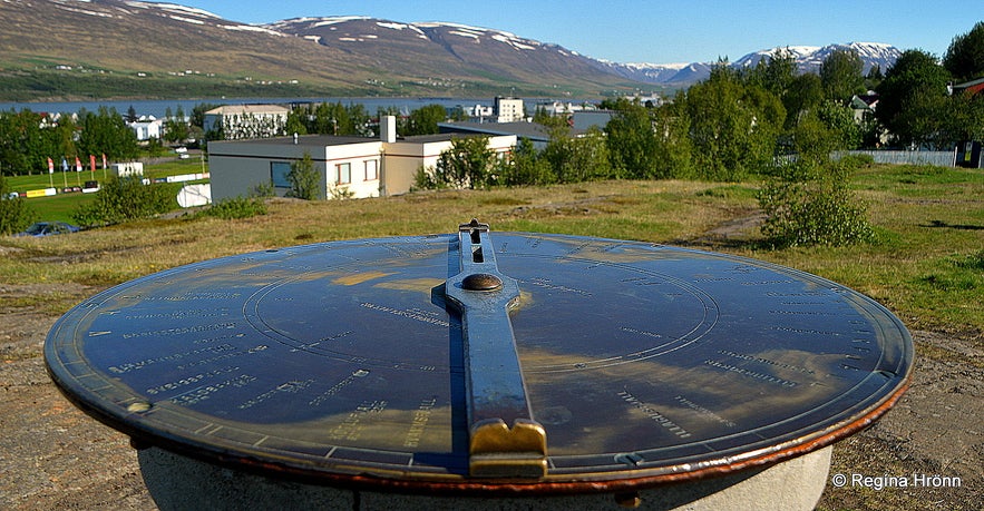 The view-dial on Hamarksotsklappir in Akureyri