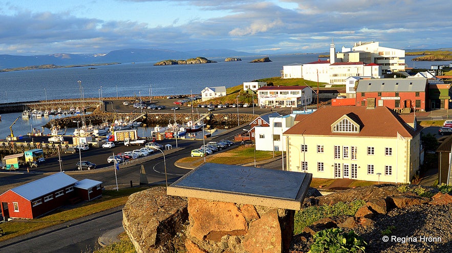 The view-dial on Bókhlöðuhöfði in Stykkishólmur