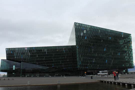 Small-Group 10-Day Guided Ring Road and Snaefellsnes Peninsula Tour