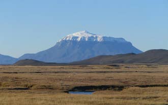 The snow-capped mountains that an be seen from Fjalladyrd Hotel.