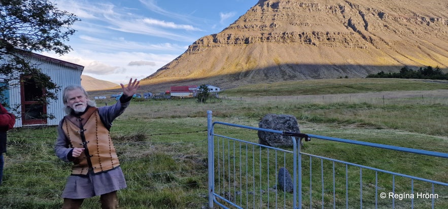 Kómedíuleikhúsið in Haukadalur - the smallest professional Theatre in Iceland