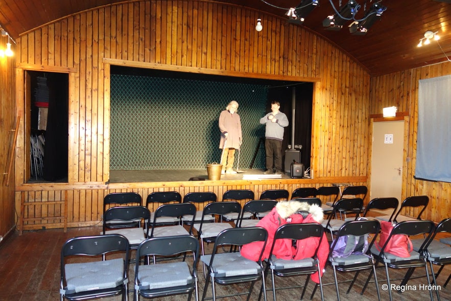 Kómedíuleikhúsið in Haukadalur - the smallest professional Theatre in Iceland