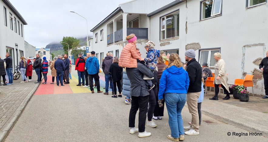 The 20th Anniversary of the Act Alone Festival in Suðureyri in the Westfjords