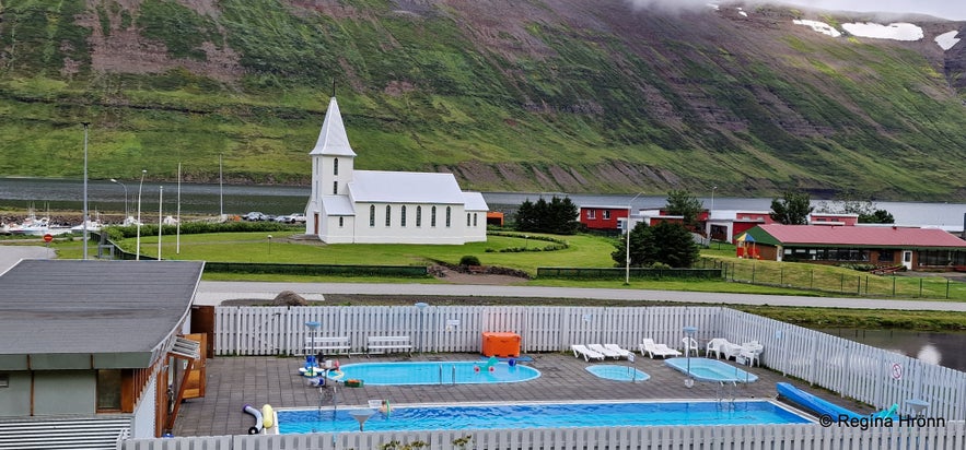 The 20th Anniversary of the Act Alone Festival in Suðureyri in the Westfjords