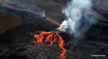 A Helicopter Ride to the Volcanic Eruption in Mt. Fagradalsfjall in SW-Iceland