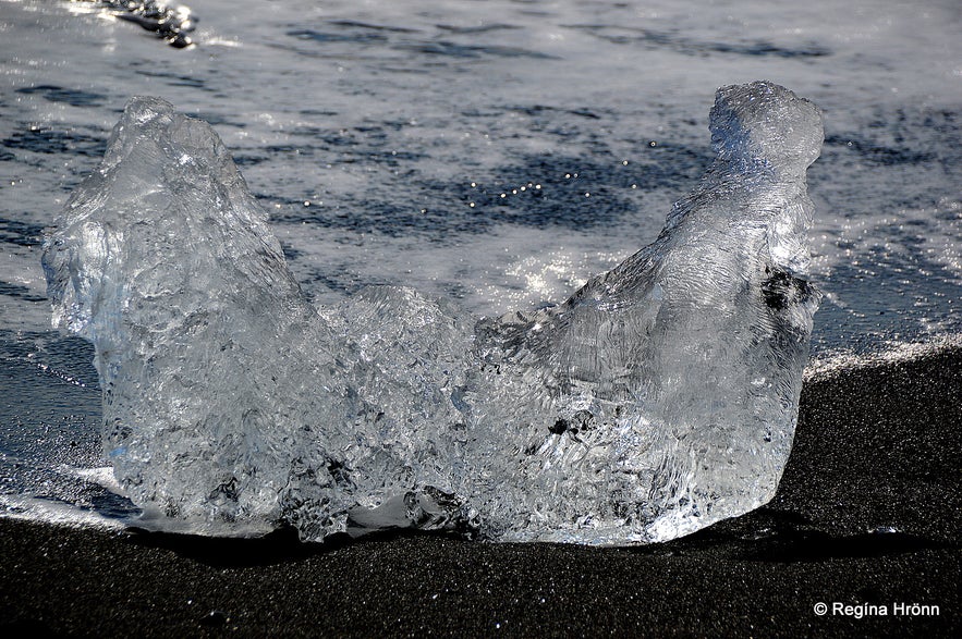 Iceland Has Got a sparkling Ice Diamond Beach on Breiðamerkursandur