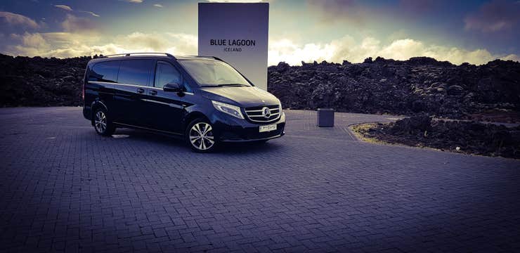 Private Transfer from Reykjavik to Keflavik Airport