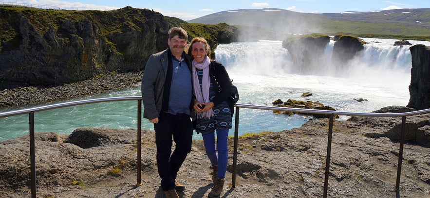 The Jewels of the North - the Extraordinary Diamond Circle in North Iceland