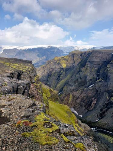 Extreme 12-Stunden-Wanderung auf der Fimmvorduhals-Route