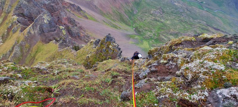 9-Hour Private Guided Mountain Climbing Tour of Hraundrangi from Akureyri