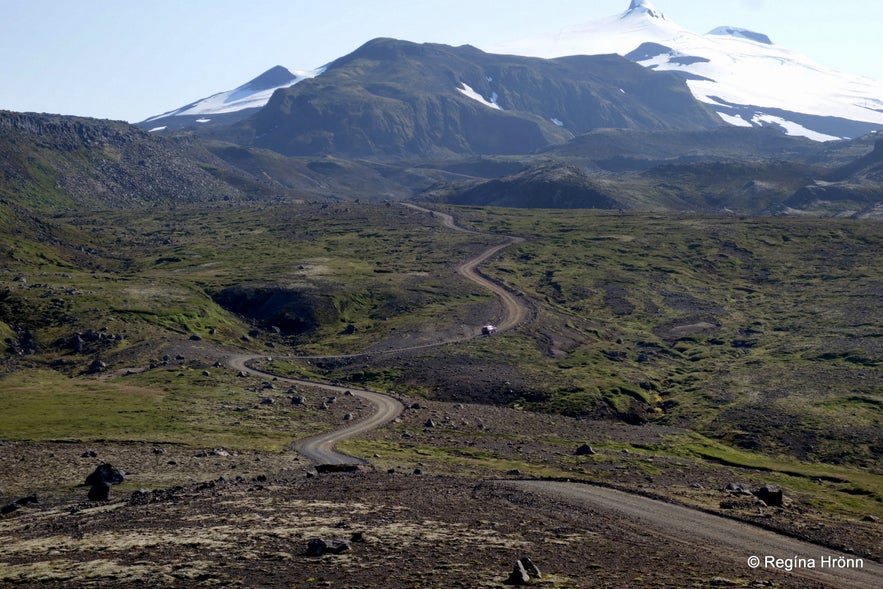 A very Scenic Drive across Jökulháls Mountain Pass on the Snæfellsnes Peninsula