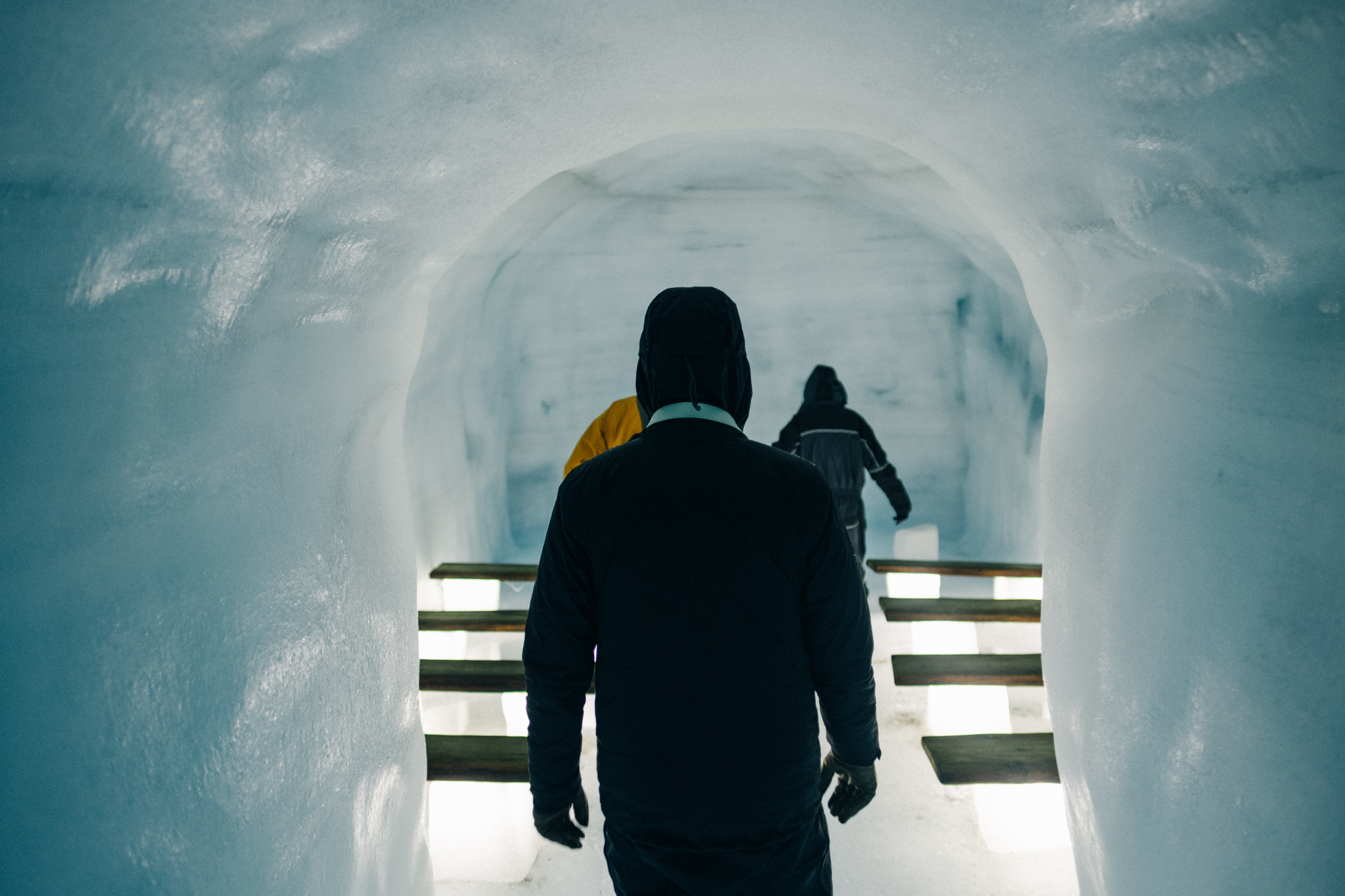 In i glaciären-tur med isgrotta från Husafell