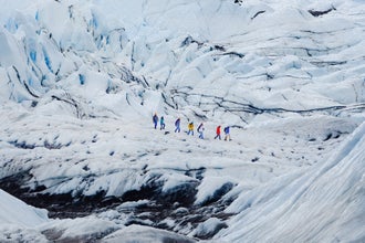 5-Hour Ice Caving & Glacier Hiking Tour in Vatnajokull Glacier from Jokulsarlon Glacier Lagoon