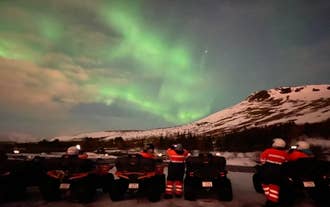Excursión en Quad para Ver la Aurora Boreal con Traslado desde Reikiavik