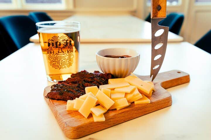 Authentic Icelandic Food & Beer Tasting Tour with Local Guide in Reykjavik