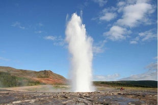 A mighty eruption of the Strokkur geyser in Iceland's Geysir Geothermal Area.