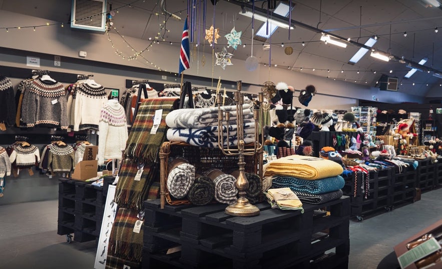 UNA Local Product carries a variety of handknitted products. UNA Local Product carries a variety of handknitted products.
