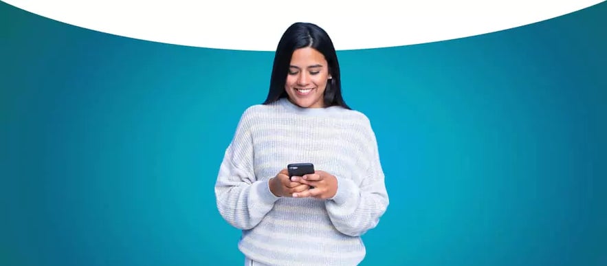 Unlock the Secrets of the Universe with Live Chat Psychics and Accurate Psychic Readings