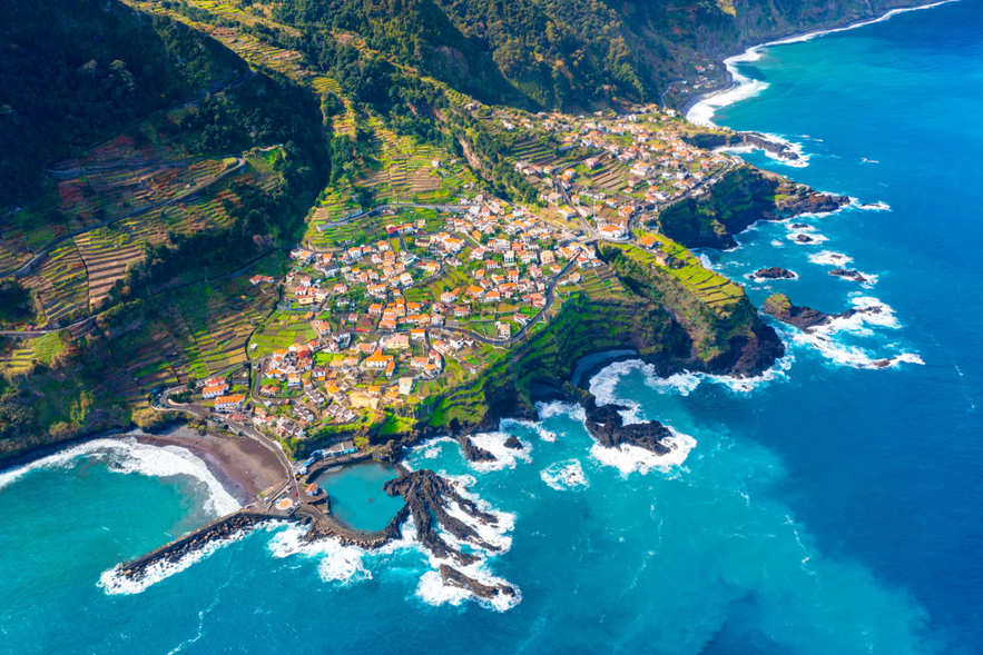 Factors to Consider When Choosing Your First Country as a Digital Nomad