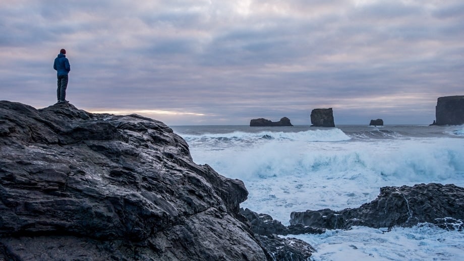 The ocean and rocks on Iceland's south coast make for stunning views.