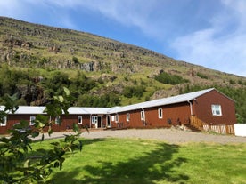 Hengifoss Guesthouse has magnificent surroundings.