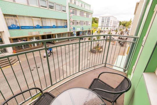 Saga Apartments