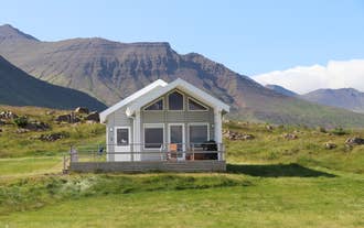 Söðulsholt cottages