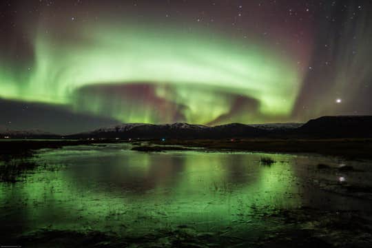 Small Group Northern Lights Tour With Transfer From Akureyri