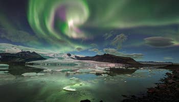 5-Day Reykjavik Package With Trips to the Blue Lagoon, Golden Circle, South Coast & Northern Lights
