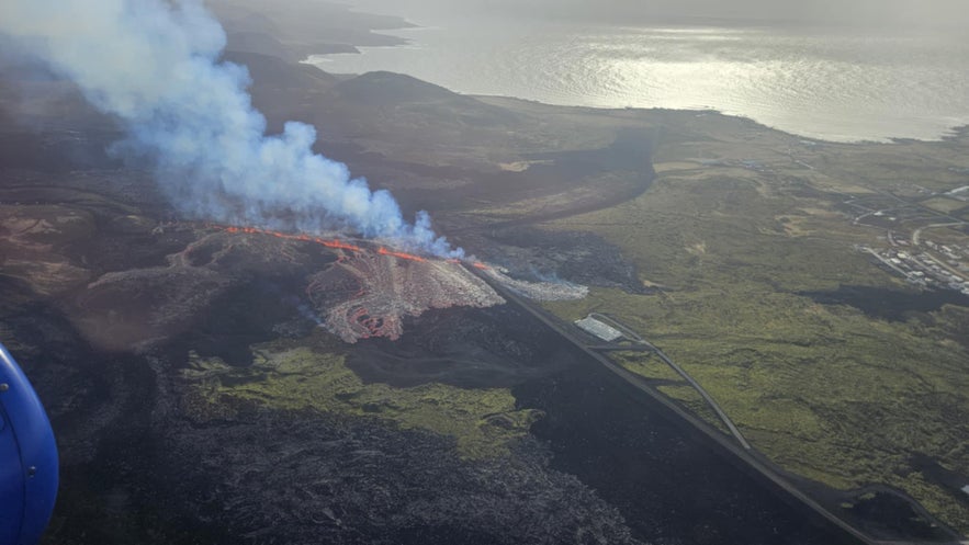 L'éruption d'avril 2025 était plus proche de Grindavik.
