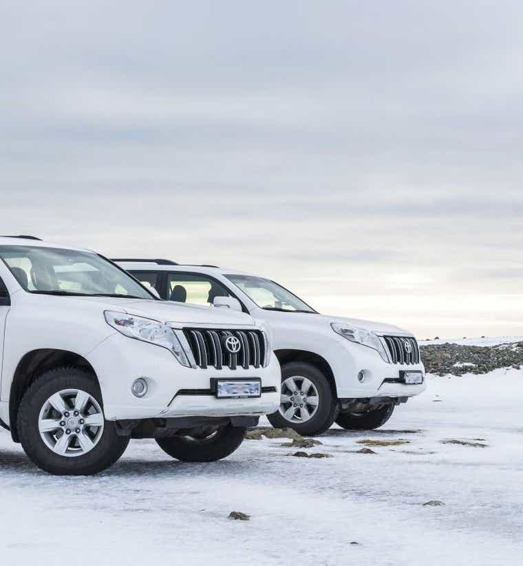 toyota land cruiser highland snow car mountain jeep 4x4 four wheel drive shutterstock 1600px.jpg