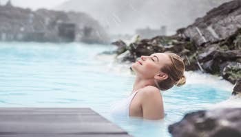 3-Day Reykjavik Northern Lights Winter Package with the Golden Circle & Blue Lagoon