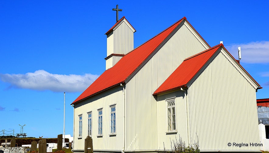 The lovely Stokkseyri Village in South Iceland - the Home of the Wildlife Museum, Turf Houses and Kayaking