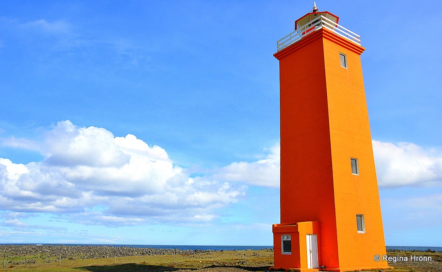 Vitalei&eth;in - Follow the Lighthouse Trail of the South Coast of Iceland
